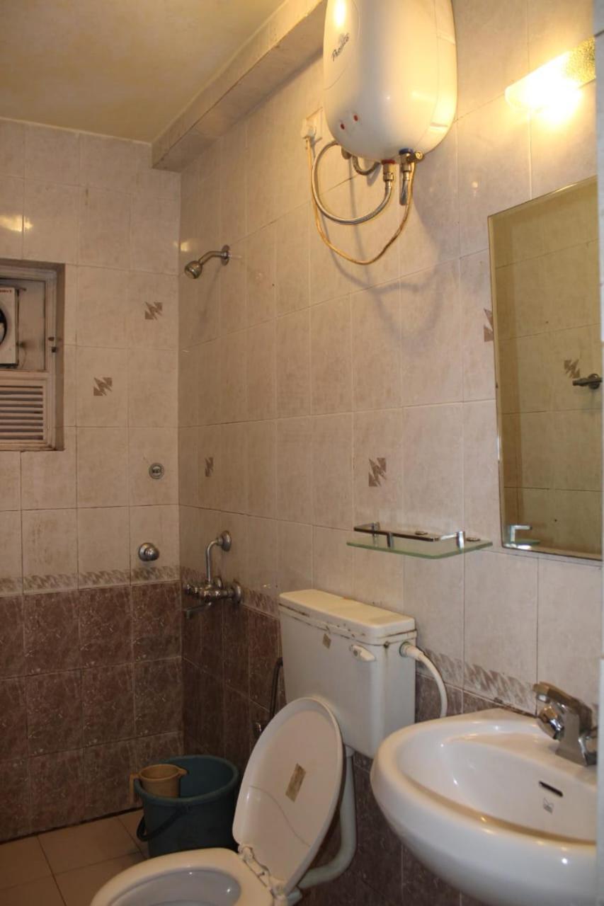 Ra Travelup Guest house *